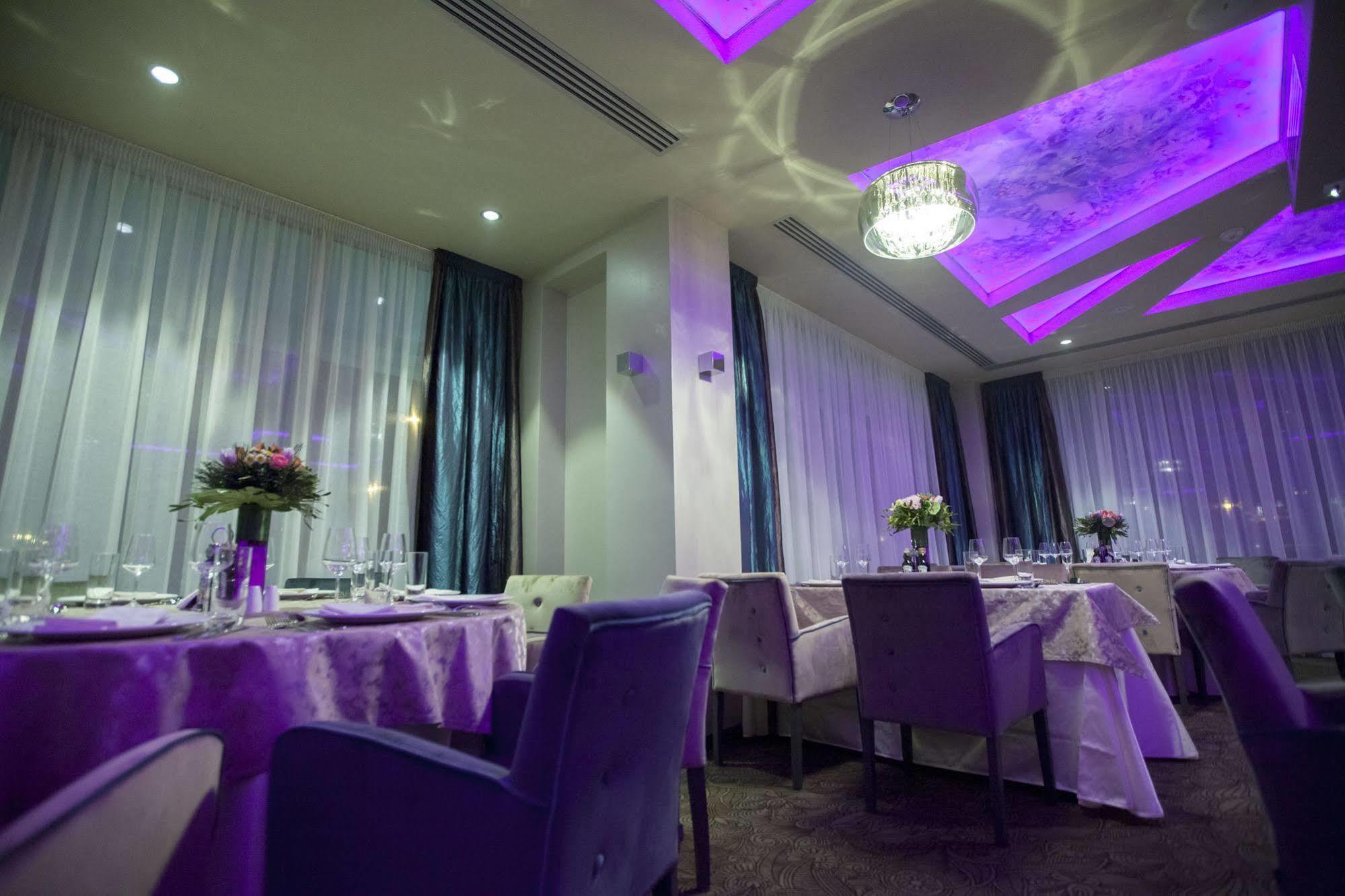 Exclusive Hotel & More سيبيو المظهر الخارجي الصورة