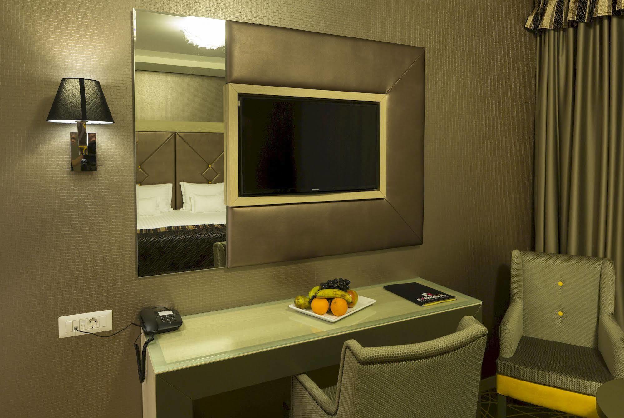 Exclusive Hotel & More سيبيو المظهر الخارجي الصورة